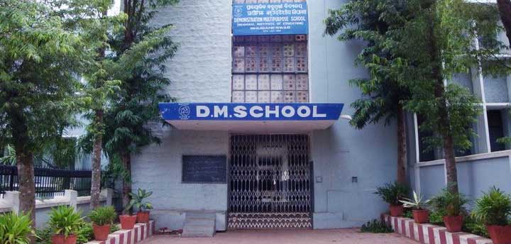 DM School